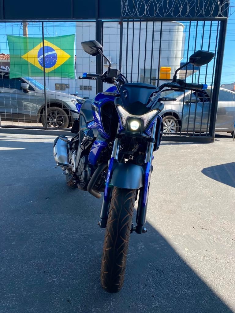 Foto 2 de Fazer 150 Fz15 Abs