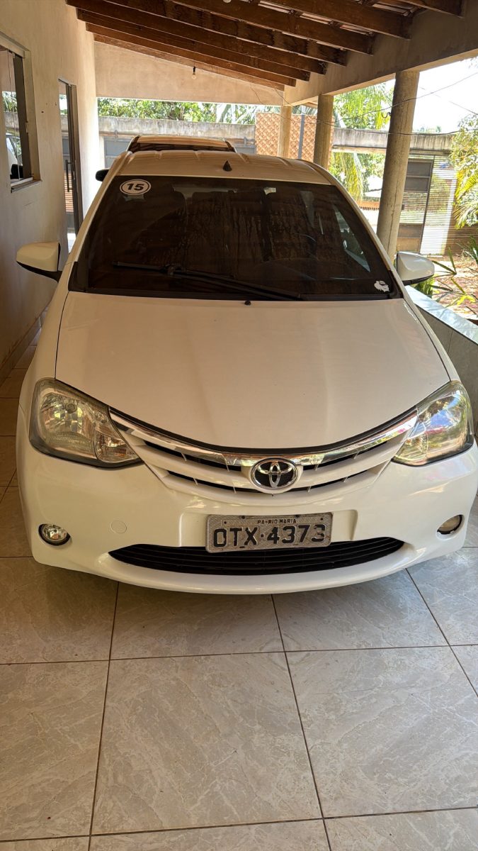 ETIOS XLS Sedan 1.5 Flex 16V 4p Mec.